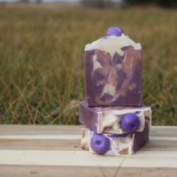 Whispering Wind Farms' Old Fashion Artisan Goat's Milk Soap- Sugarplum)